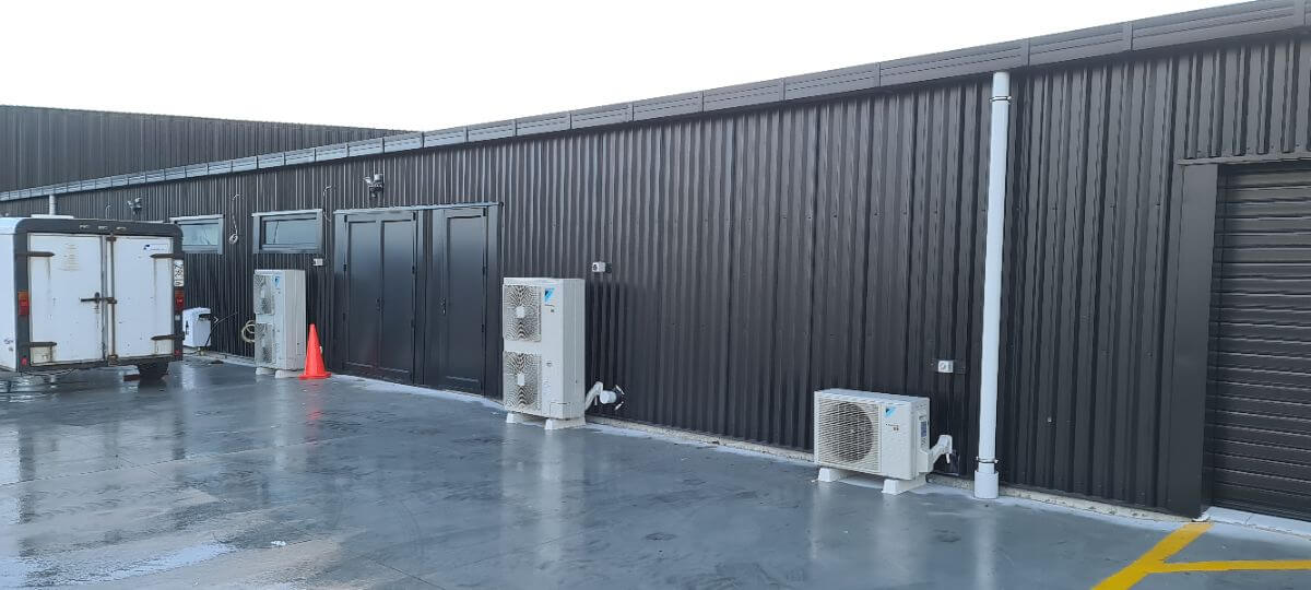 Commercial air conditioning system